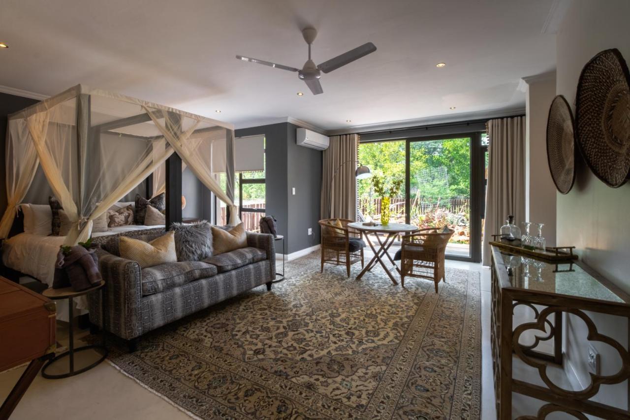 Safari Moon Luxury Bush Lodge Hoedspruit Bagian luar foto
