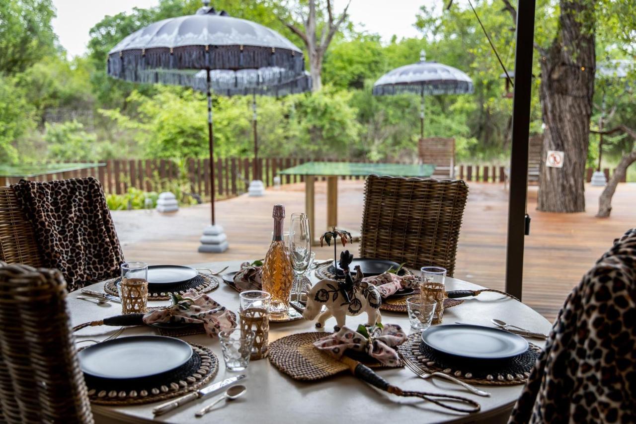 Safari Moon Luxury Bush Lodge Hoedspruit Bagian luar foto