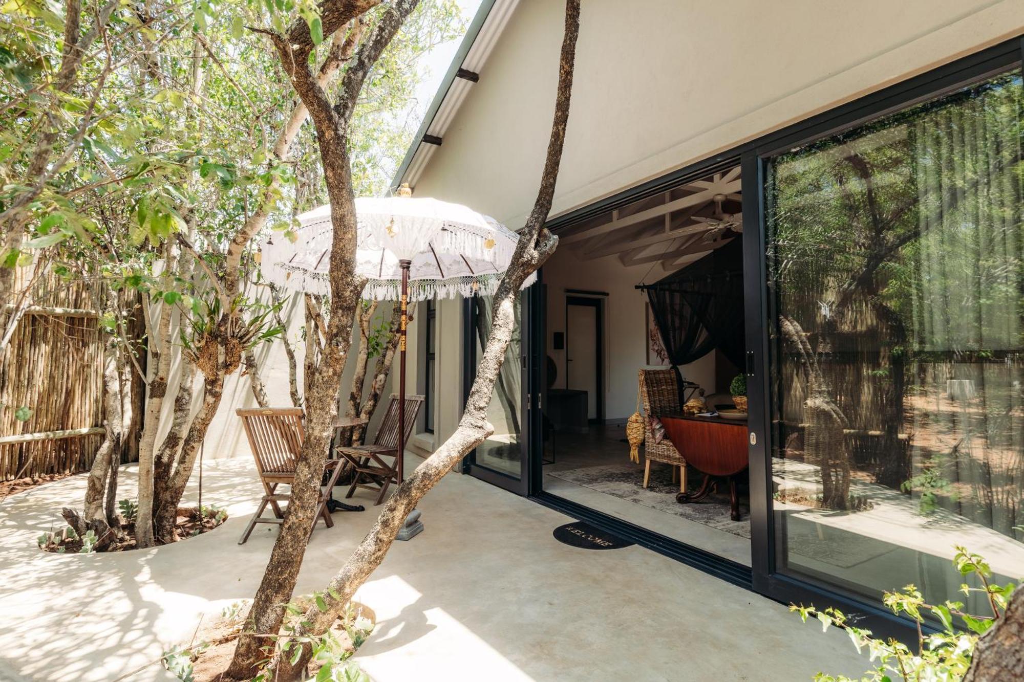 Safari Moon Luxury Bush Lodge Hoedspruit Bagian luar foto